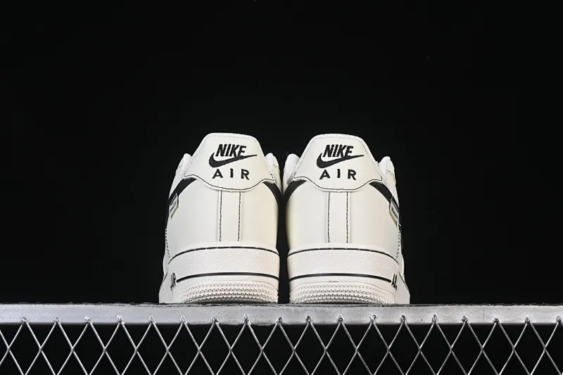 All categories Nk Air Force 1 Air Force series Nk Air Force 1 Low Air Force low-top Nike Air Force 1'07 Low distressed black hook Air Force 1 low-top casual sneakers ZH0316-093